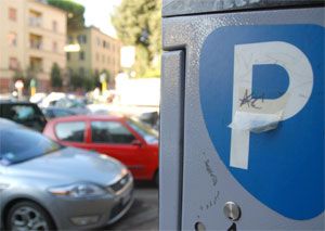 Roma. Presentato in Campidoglio nuovo piano parcheggi da 66.800 posti auto