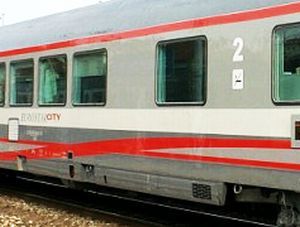 Prato. Abbonamento speciale per i pendolari della linea Prato-Bologna: accordo unico in Italia tra Regione Toscana e Trenitalia