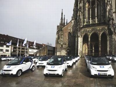 Ulm. Car2go: 200 buone ragioni per riscoprire L'auto in contesti urbani. Nuovo concetto di mobilità per Daimler AG