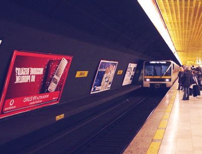 Milano. Atm: stop agli sprechi e mezzi più freschi, per salire e scendere ora si preme il pulsante