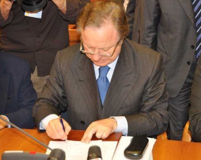 Roma. Sicurezza stradale: Matteoli firma due intese con Poste e con ACI, BMW, FMI e Centro Guida Sicura