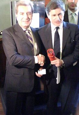 Roma. Comune ed Enel insieme per la mobilità sostenibile: siglata intesa che prepara la capitale L'era delL'auto elettrica