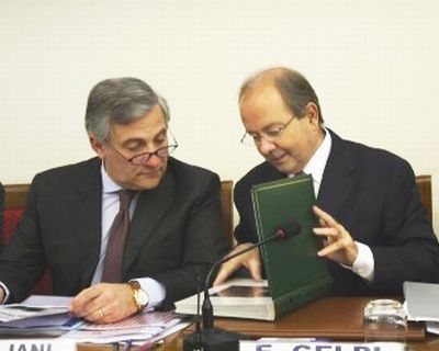 Roma. Rapporto Aci-Istat: diminuiscono gli incidenti e le vittime della strada