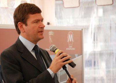 Roma. Pullman turistici, nuovo piano: più aree sosta, più controlli, stop ai mezzi inquinanti