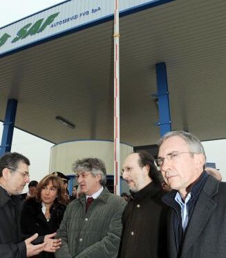 Udine. Il presidente Tondo inaugura nuova sede Saf