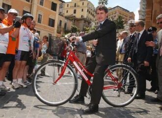Roma. Un piano per la ciclabilità: 986 chilometri di piste per le due ruote entro il 2020