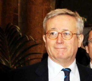 Roma. La manovra economica verso il termine delL'esame parlamentare: da Tremonti difesa a spada tratta, le Regioni chiedono vero confronto