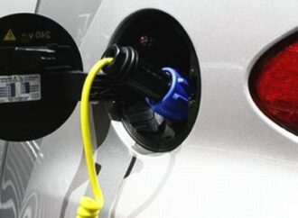Bruxelles. Acea stabilisce standard comuni per le auto elettriche