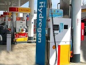 Bolzano. Presentato il Citybus del futuro: emissioni zero grazie all’idrogeno