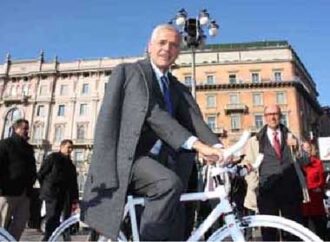 Milano. Su mobilità e sostenibilità appello di Formigoni: "L'Ue tiri fuori i soldi"