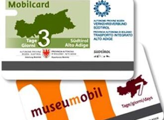 Bolzano. Cresce il successo della Mobilcard per muoversi in libertà con i mezzi pubblici