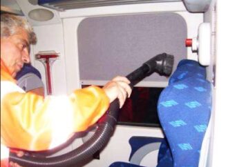 Perugia. Trenitalia Umbria: l’assessore regionale ai Trasporti ha visitato il treno 12114 dopo il restyling