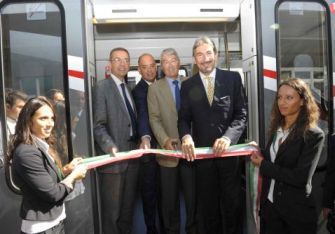 Lecco. Partito il primo treno GTW sulla tratta Monza-Molteno-Lecco