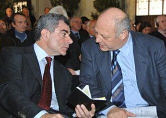 Bolzano. Durnwalder incontra l’ad di FS Moretti: treni, stazioni, infrastrutture