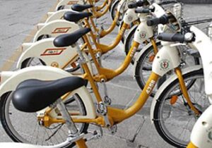 Milano. Bike sharing, d’estate le due ruote anche di notte