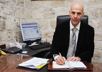 Ascoli. Start potenzia l’informazione con 2300 paline in tutto il piceno