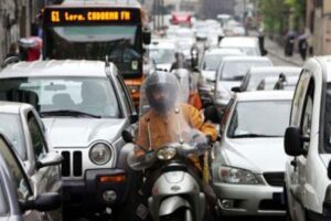 Traffico, costi, ambiente: le sfide per la mobilità del domani