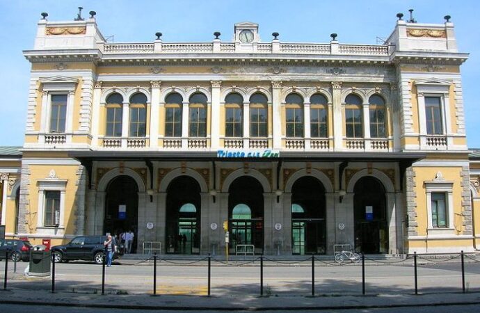 A Trieste il biglietto del treno sale dell’8,5 %