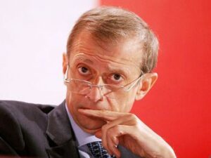 Fassino fa marcia indietro: “Gtt non la vendo più”