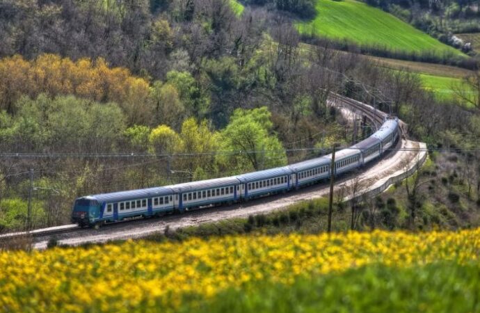 Controlli e puntualità per salvare il Tpl toscano