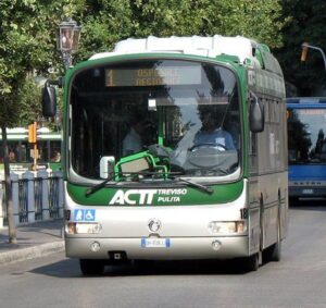 Sei autobus Euro 6 per Actt