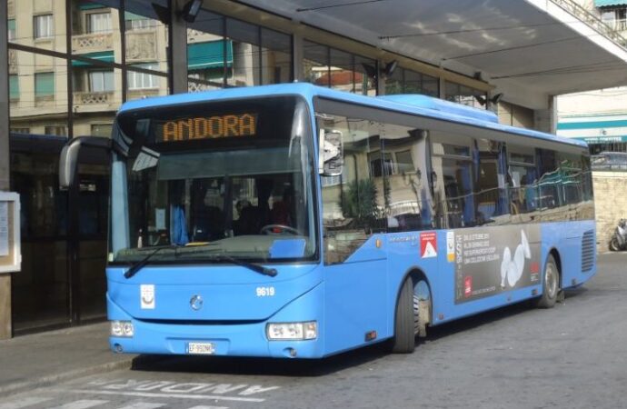 Ancora tagli a Riviera Trasporti