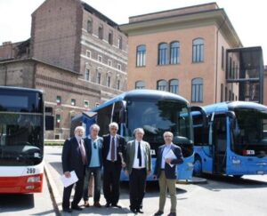 Rinnovo del parco mezzi di Piacenza: presentati i primi tre bus