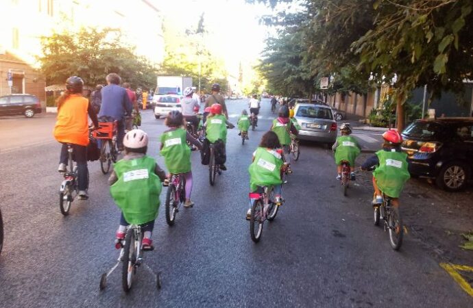 A scuola su due ruote