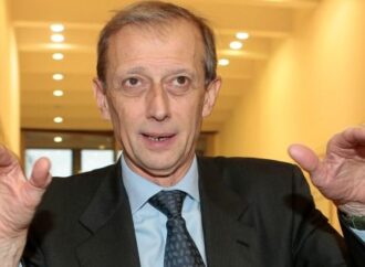 Fassino: “Ci batteremo perchè siano ritirati altri tagli al Tpl”