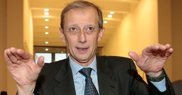 Fassino: “Ci batteremo perchè siano ritirati altri tagli al Tpl”
