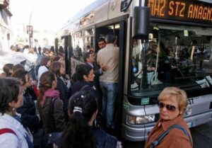 Indagine Istat sul Tpl, bassa qualità del servizio