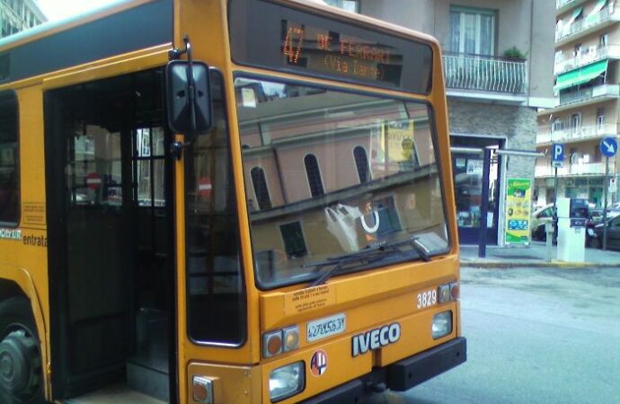 Amt Genova, venduti 2000 ticket via sms a giorno