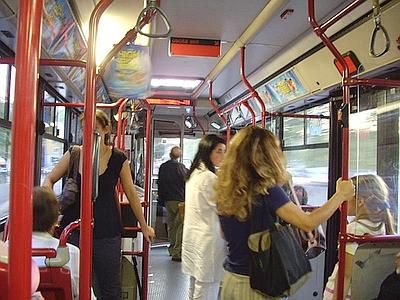 Trentino, sempre più bancomat per abbonamenti e carte a scalare