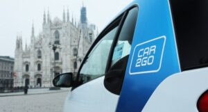 Prima in treno, poi in auto. L’alta velocità si allea al car sharing