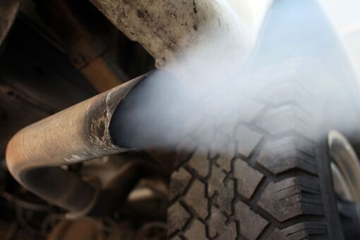 Mobilità sostenibile: l’Ue approva la riduzione delle emissioni di CO2