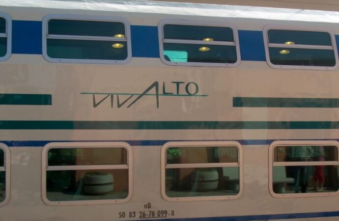 Pendolari lombardi, arriva ‘Vivalto’: commessa da 63 treni