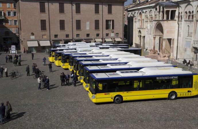 Seta, 14 nuovi bus a metano per Modena