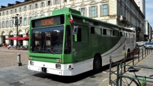 Piemonte: approvato bando da 13,5 mln per bus elettrici