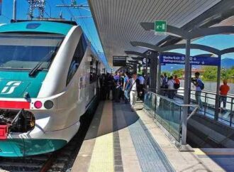 Metro Salerno: “Ennesimo colpo al trasporto pubblico in Campania”
