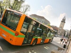 Bus e parcheggio si pagano da smartphone e tablet