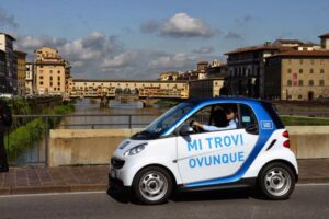 L’estate car2go parte con il servizio business