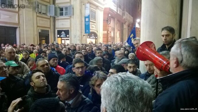 Amt Genova ancora stop al bilancio, è caos