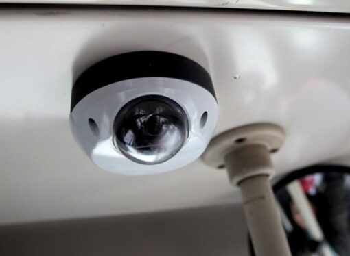 Genova, autisti al Prefetto: “Telecamere sui bus e posto guida blindato”