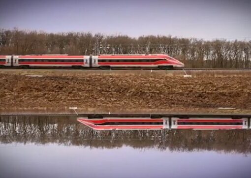 Presentato il nuovo Frecciarossa (video)