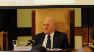 Salerno, De Luca: “Trasporto pubblico in ginocchio”