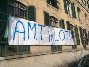 Vertenza Amt, bus bloccati in rimessa a Staglieno e Gavette