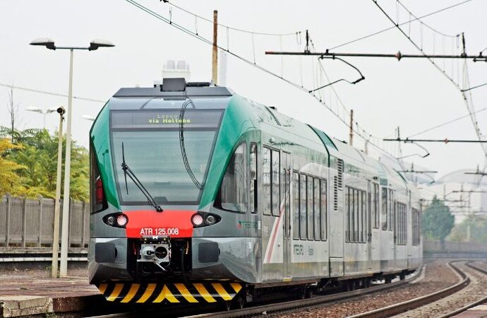 Legambiente al governo: «Stop al monopolio Trenord»