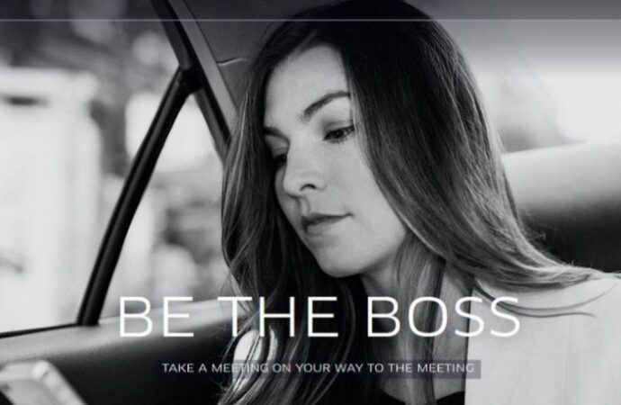 Sotto il nero cofano di Uber