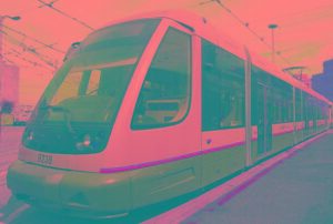 Il tram con vista Colosseo passerà sui Fori Imperiali