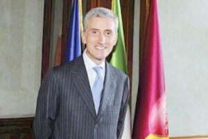 Tar boccia aumento tariffe Ztl Roma, Improta verso le dimissioni